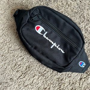 Champion Fanny Pack
